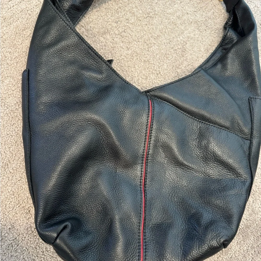 Hammitt Large Tom VIP Black Leather Hobo Bag Like New - Picture 3 of 8